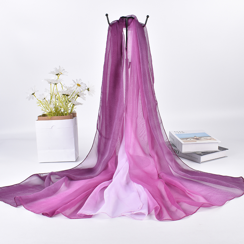 Silk Neck Scarf - Écharpe longue en soie dégradée trois