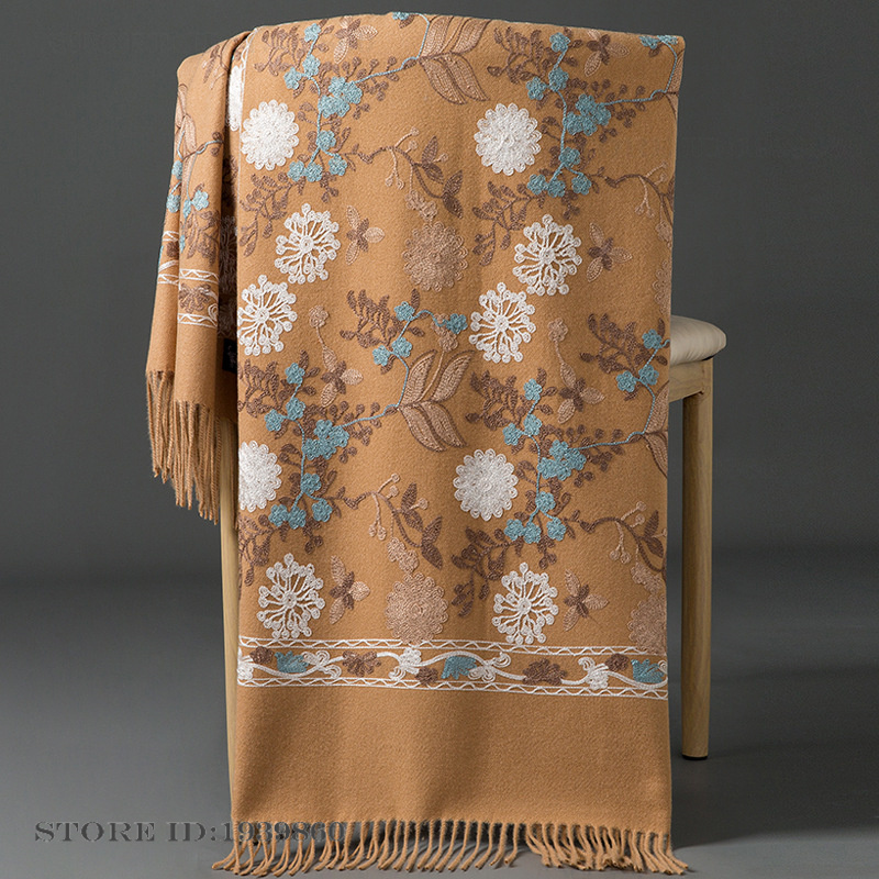 Écharpe longue en cachemire pa - Woven Scarf Blanket avis et prix